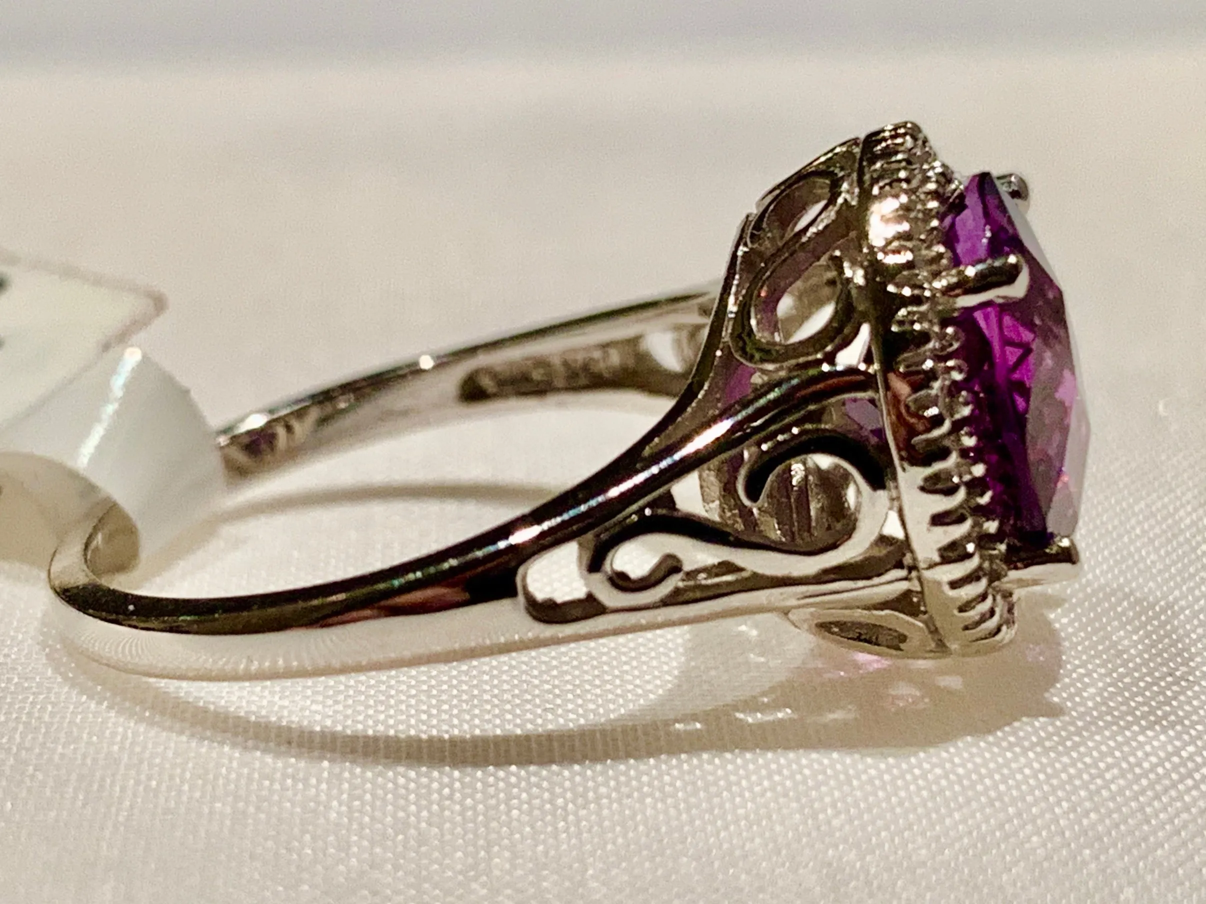 14K WHITE GOLD AMETHYST AND DIAMOND RING