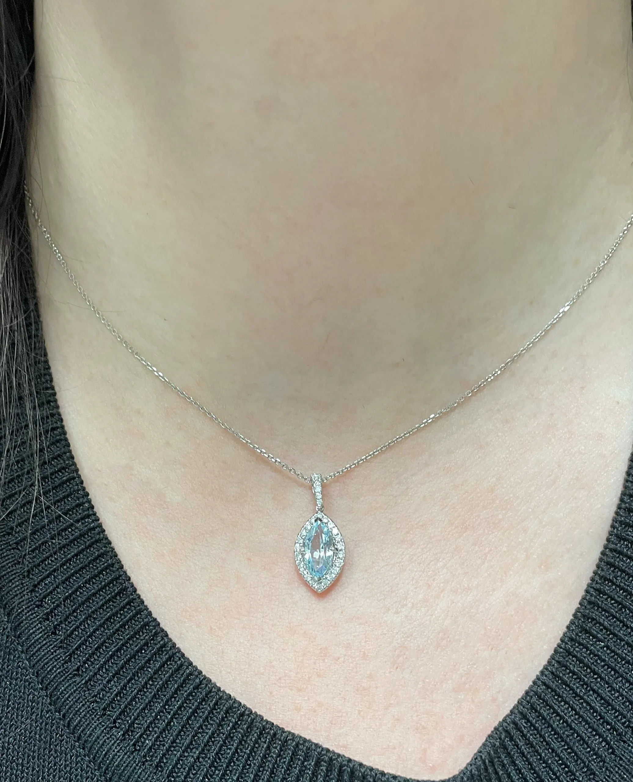 18K White Gold Blue Topaz & Diamond Pendant Necklace