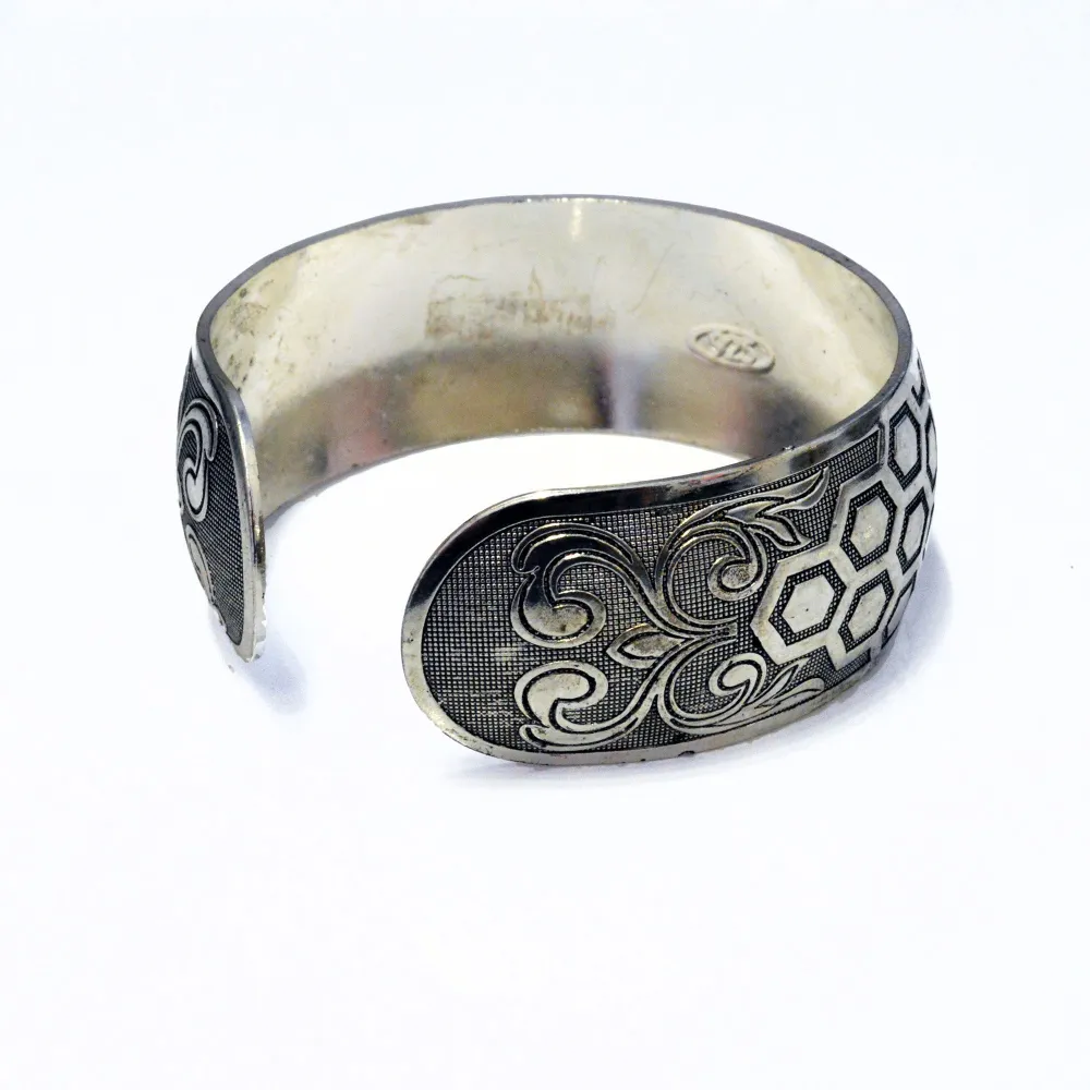 Alaya Zen Cuff Tibetan Silver Bracelet