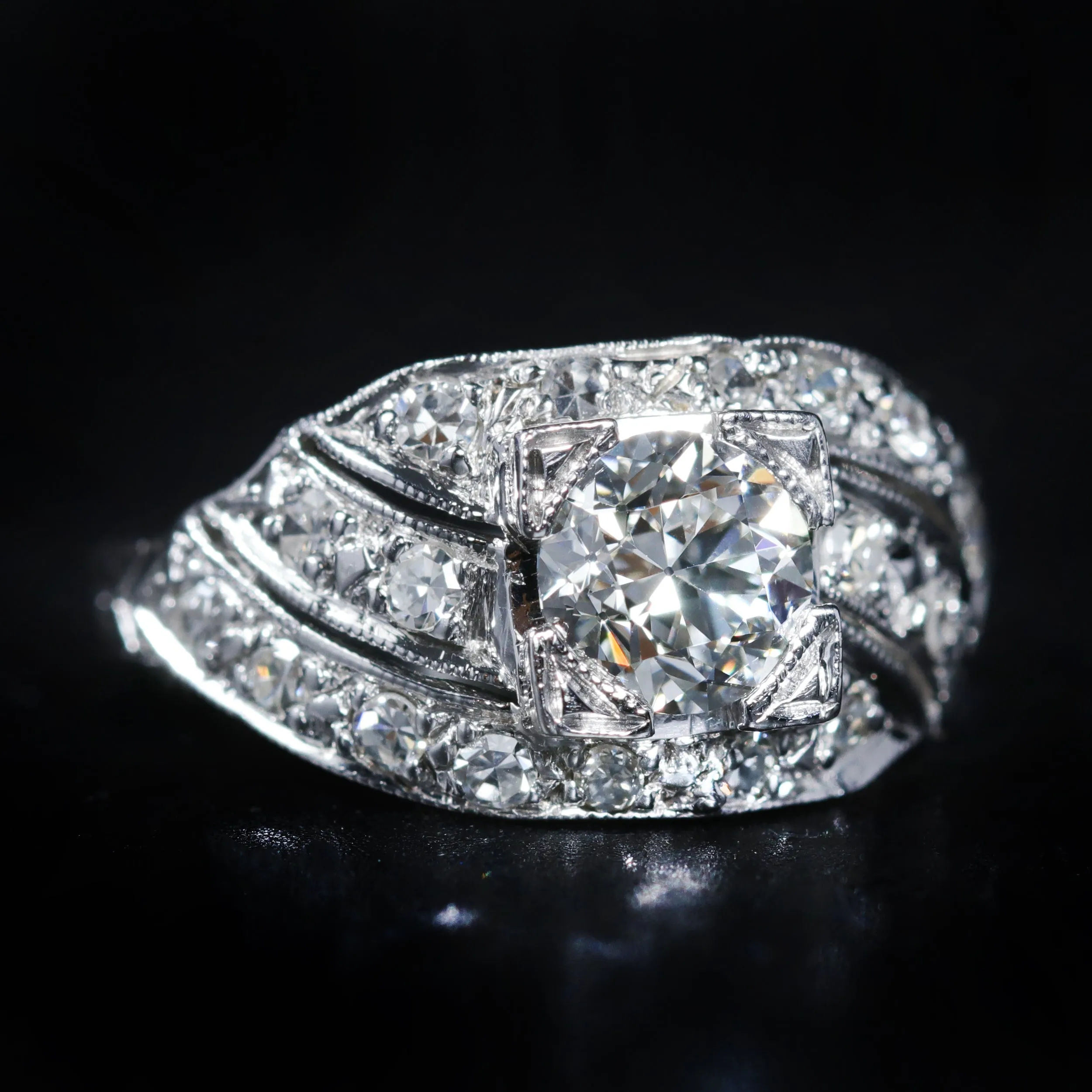 Art Deco Platinum 0.88 Carat Old European Cut Diamond Ring