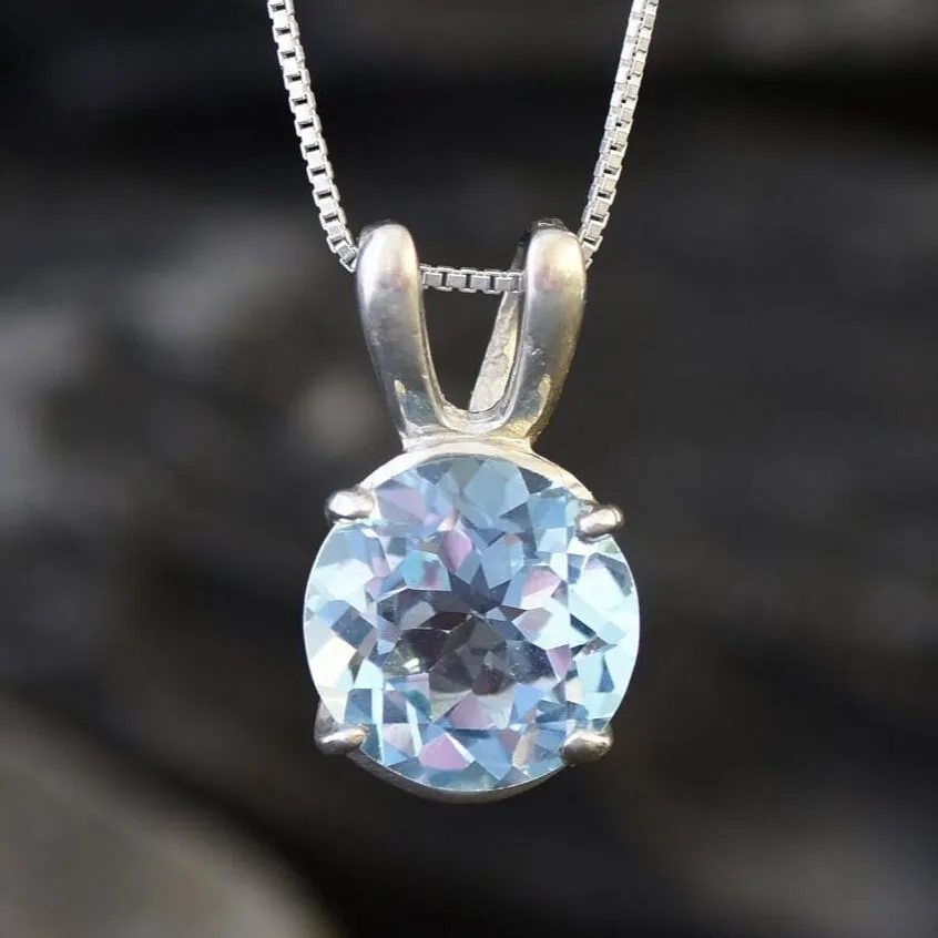 Blue Topaz Pendant - Sky Blue Necklace - Classic Round Necklace