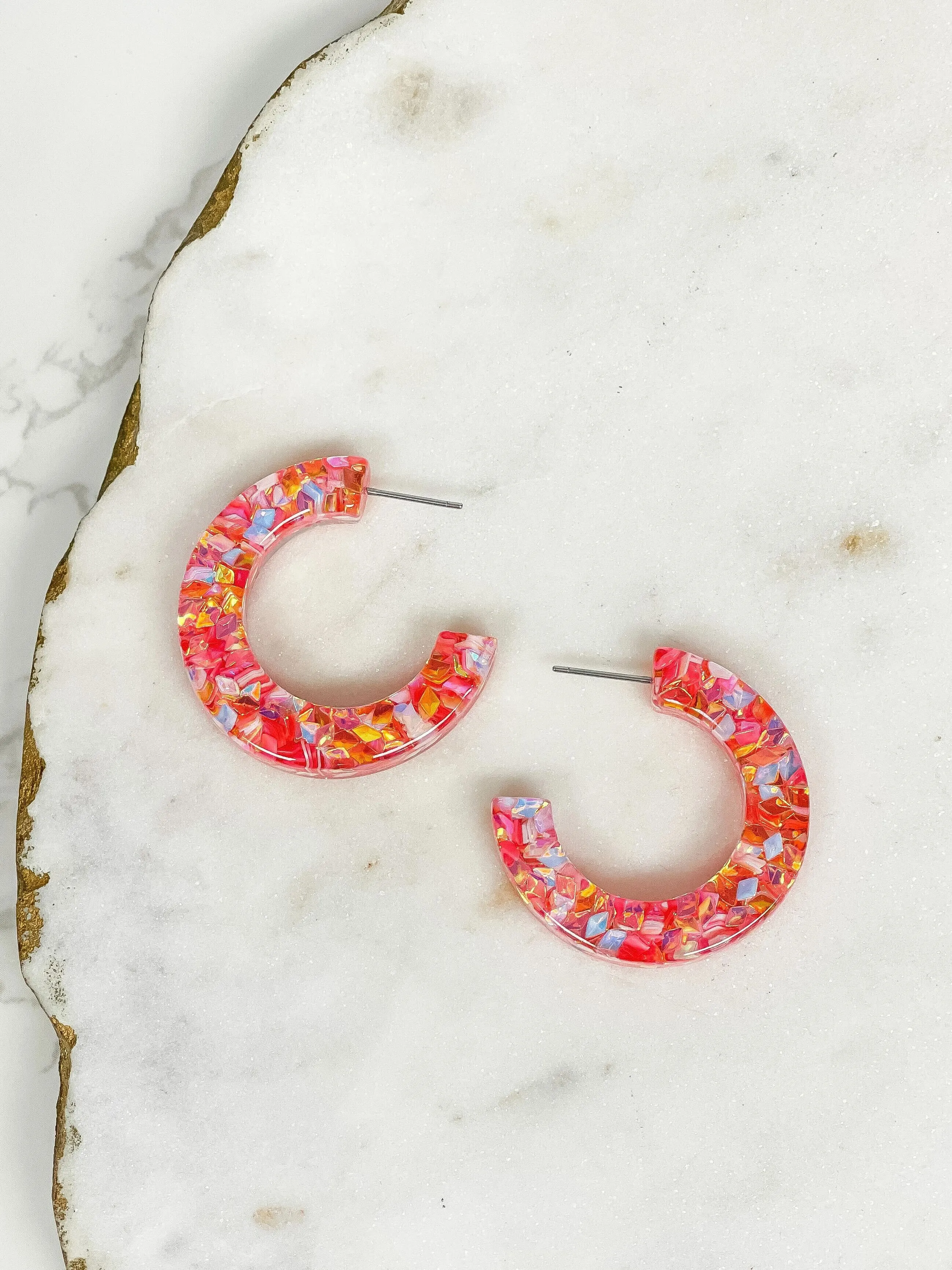 Colorful Clear Resin Hoop Earrings - Pink