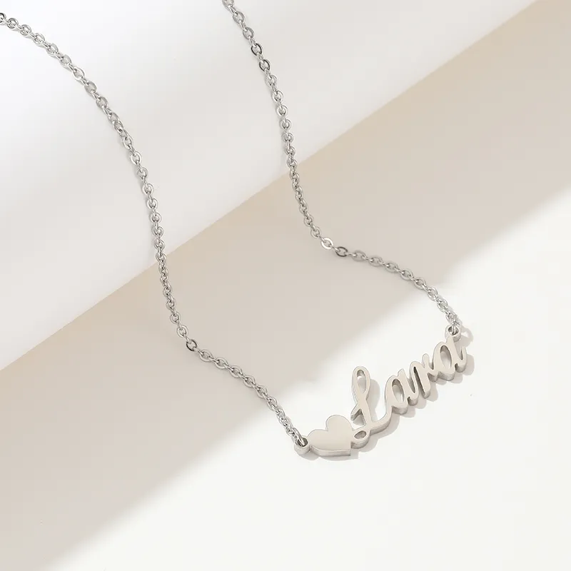 Customised English Heart Name Necklace