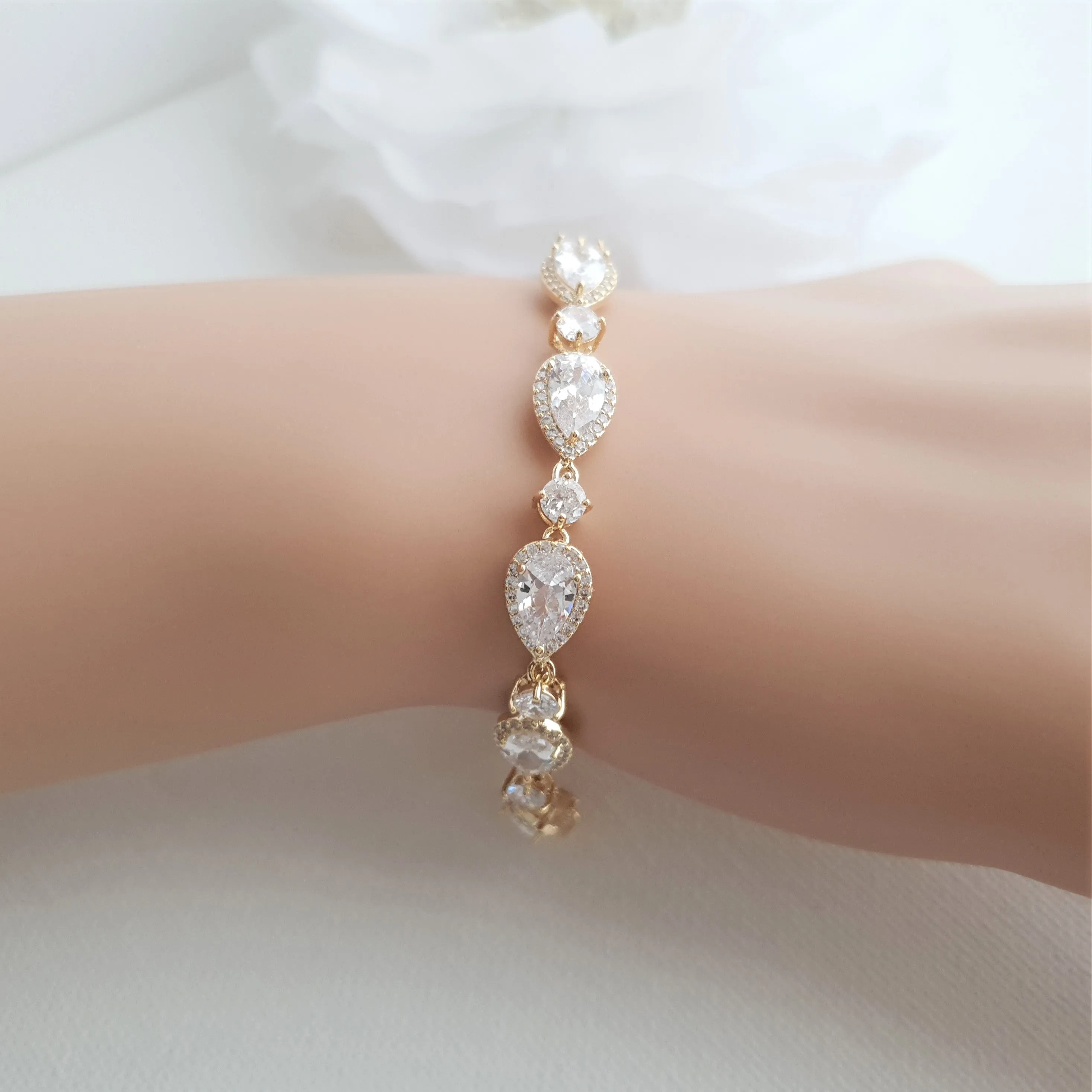 Dainty Teardrop Wedding Bracelet in Gold for Brides-Emma