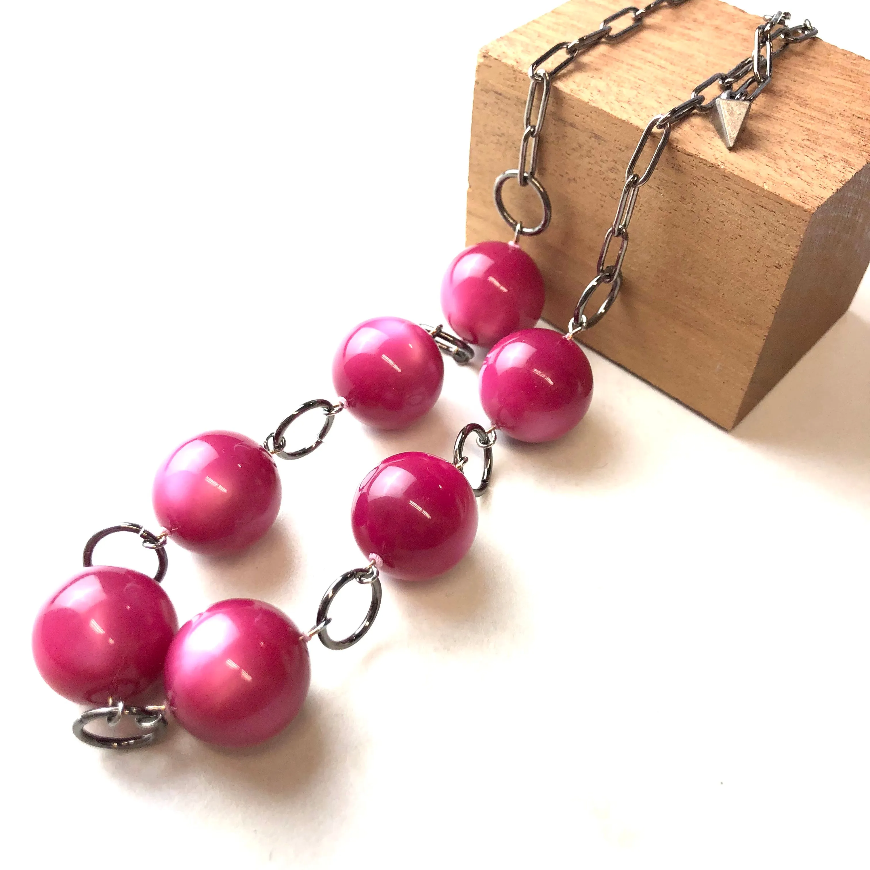 Deep Cranberry Fuchsia Stations Necklace