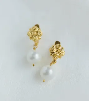 Estela Pearl Drop Earrings with 4 Rositas