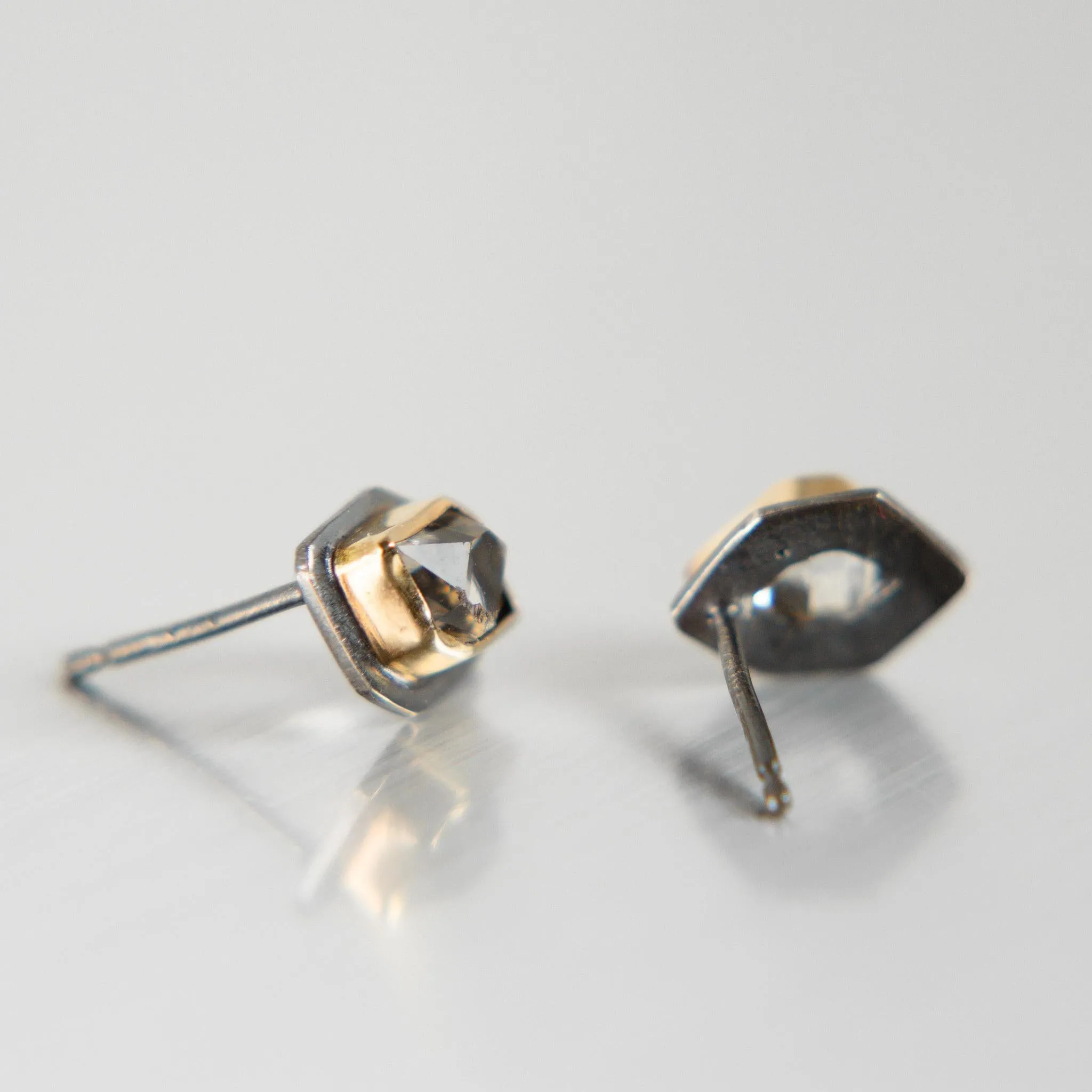 Glacier Stud Earrings - Mini