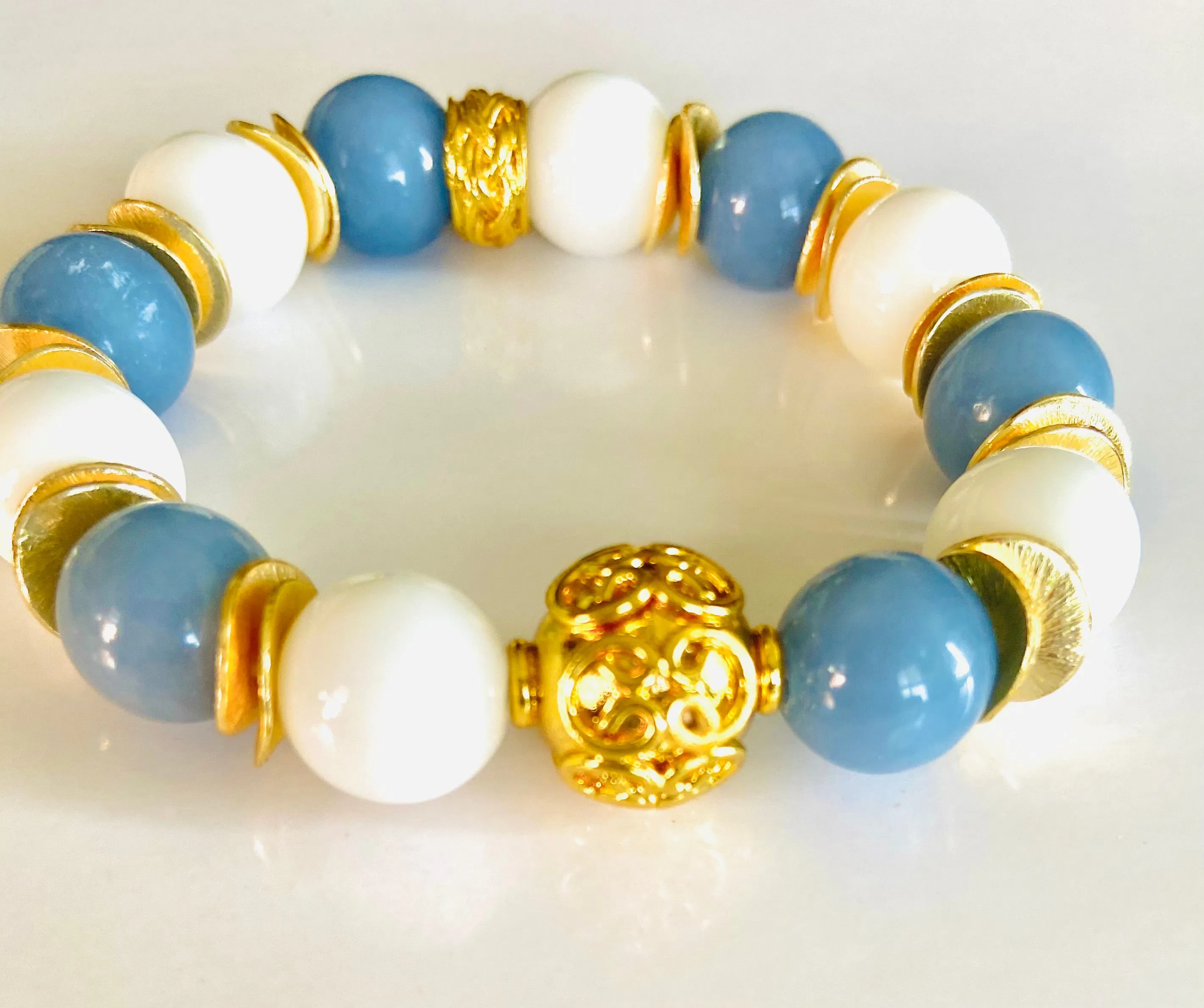 Lovely Blue Angelite & Alabaster Gemstones Gold Beaded Bracelet