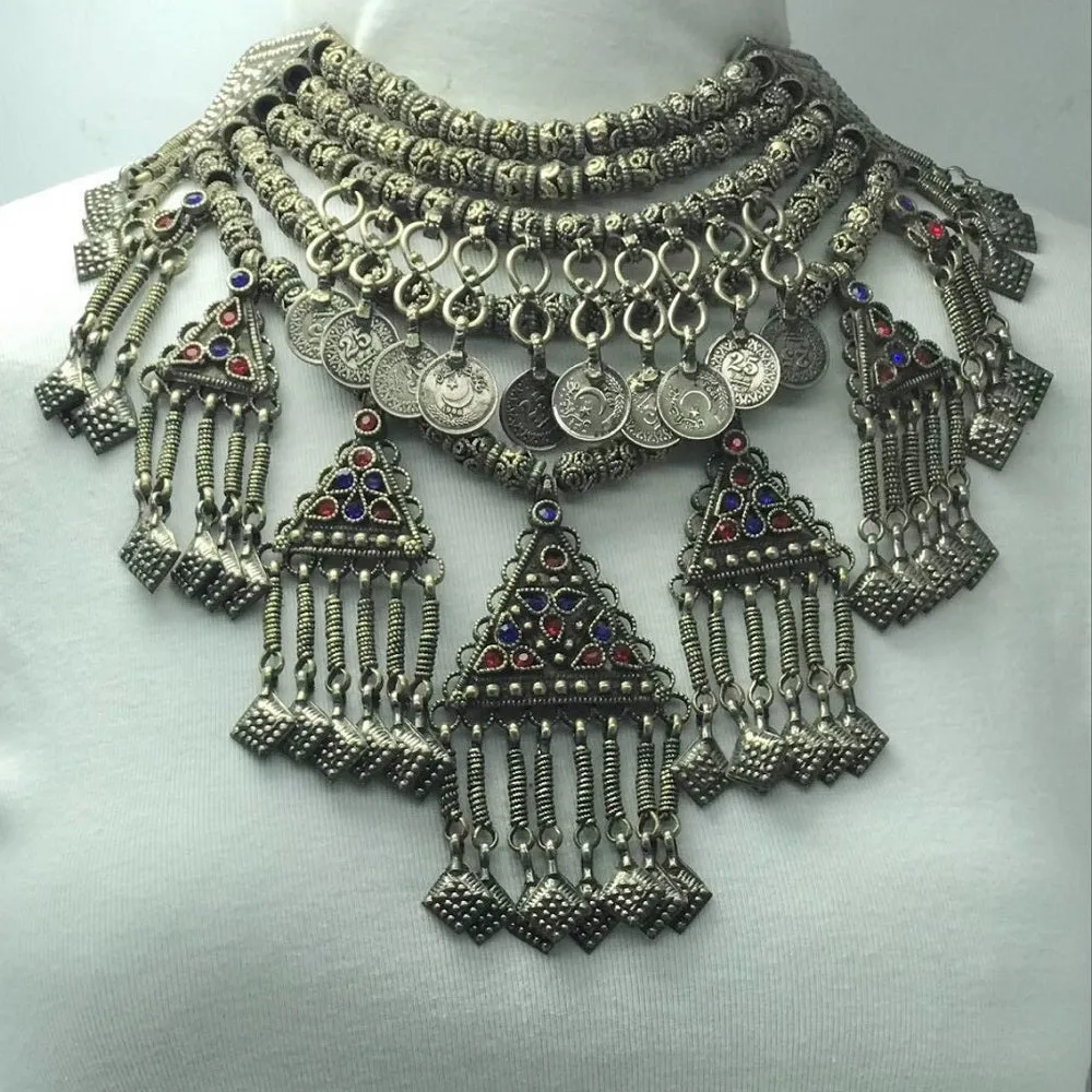 MultiLayers Beaded Dangling Pendants and Coins Choker