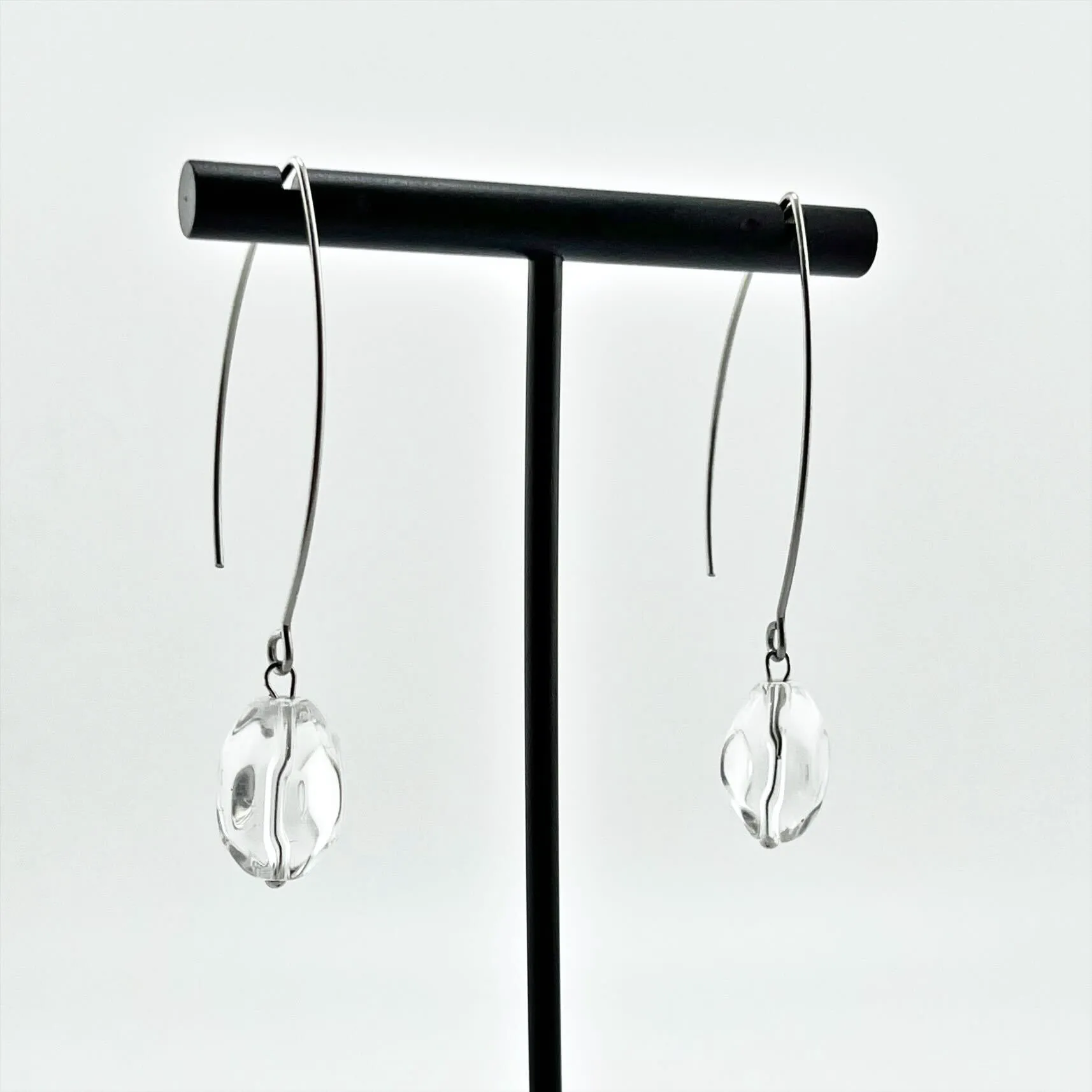 SMALL STONE | Drop Earrings