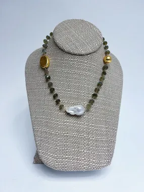 Stone & Pearl Beaded Necklace