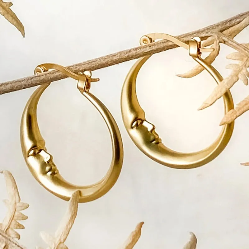 TEEK - Hoop Moon Earrings