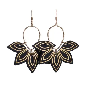 The Black Floras Dangle Earrings [Nickel & Suede]