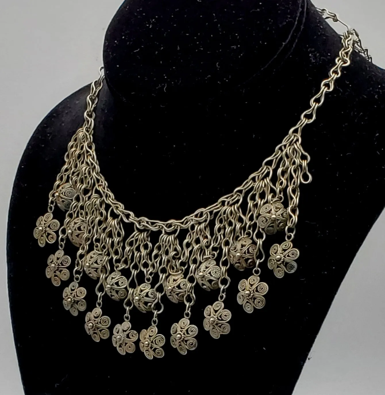 Vintage Handmade Filigree Flower Dangles Necklace - 17.5"