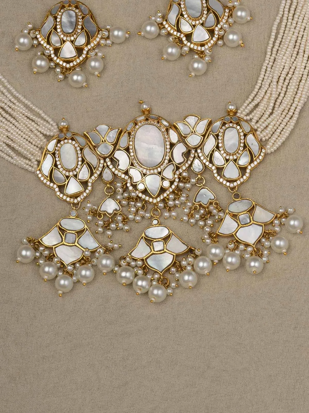 White Color Gold Plated Jadau Kundan Necklace Set - MS1987