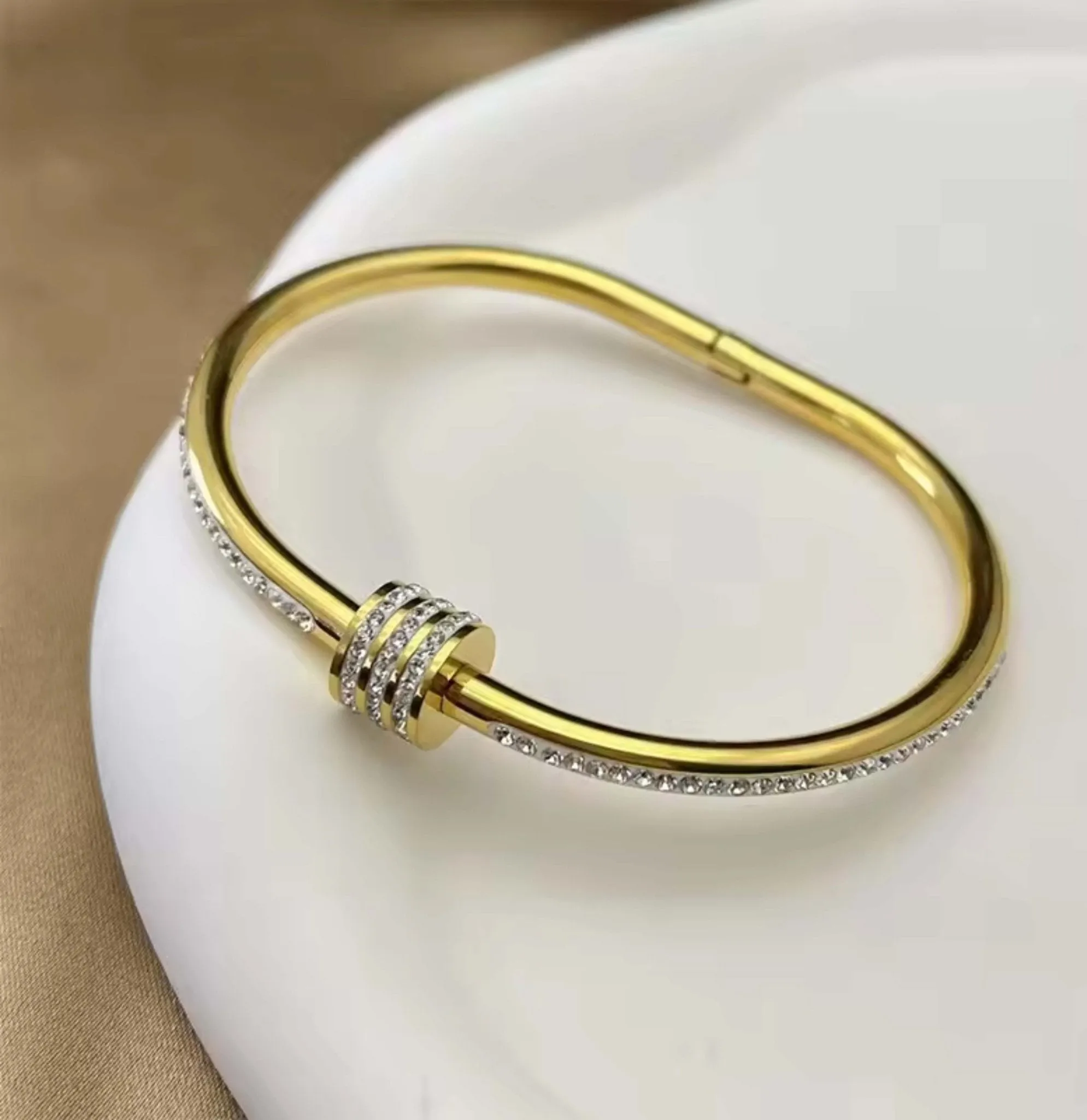 zirconia gold plated ladies bracelet