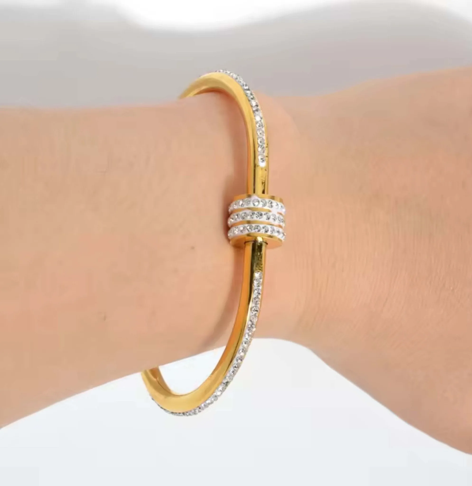 zirconia gold plated ladies bracelet